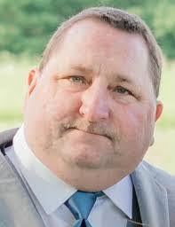 Andrew Wallock's Instagram, Twitter & Facebook