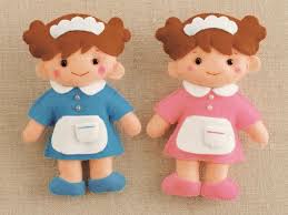 フェルトのキャラクターマスコット「店員さん」の作り方｜ぬくもり