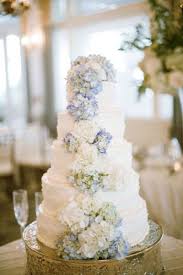 Wedding Cake Of The Day Lush Hydrangeas Wedding Cake Hydrangea Hydrangeas Wedding Wedding Cakes