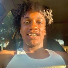 Montel Damarius Larkin