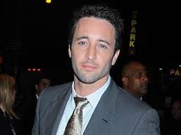 John cassillo, analyst and contributor tvrev. Alex O Loughlin Cast As Steve Mcgarrett In Hawaii 5 0 Remake Cinema Retro