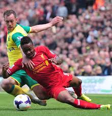 Gerardo martino has players of the calibre of brazilian sensation neymar to call on while celtic sold influential trio gary hooper, kelvin wilson and wanyama in. Liverpool Closes In On Premier League Title Messi S Free Kick Lifts Barcelona The New York Times