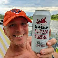 Landshark Seltzer Passionfruit Strawberry