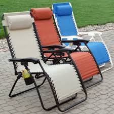 This model has a tough steel tube, powder coated frame which is totally resistant to the elements and general every day wear and tear. The Versatile Zero Gravity Lounge Chair