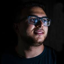 Adrian Zerpa Trujill (adrian_zerpa12@)