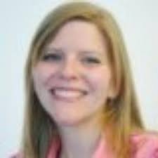 Kerry Hyde's Instagram, Twitter & Facebook