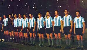 El dt armó un presunto equipo titular, donde se destacan el volante nicolás domínguez y uno de los últimos convocados, alariolos delanteros paulo dybala y lautaro martínez se sumaron en la pasada jornada. Seleccion De Futbol De Argentina Wikiwand
