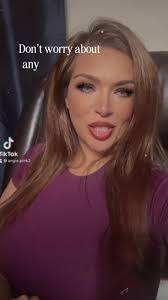 Angela Wike's Instagram, Twitter & Facebook