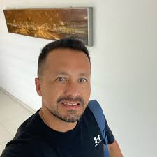 Alejandro Martin Moreschi (@alemoreschi75) • Threads, Say more