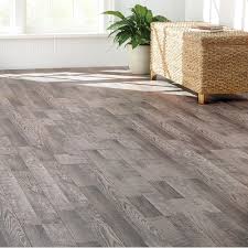 Home Decorators Collection Eir Royal Victorian Oak 12 Mm Thick X 7 56 In Wide X 47 72 In Length Laminate Flooring 1002 Sq Ft Pallet Hl1297 50 The Home Flooring Laminate Flooring Home Decorators Collection