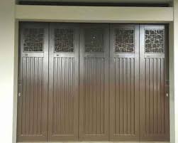 37+ model pintu geser kamar mandi paling modern dan minimalis. Tips Memilih Desain Pintu Garasi Besi Pintu Garasi Ss Rel Pintu Garasi Wina Wina Ss