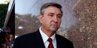 Jun 29, 2021 · jana kramer supports jamie lynn spears amid 'awful' backlash over britney's testimony. Jamie Spears Reportedly Said I Am Britney Spears After Conservatorship