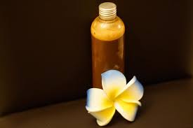 Tete En L Hair Et Hair Du Temps Shampoing Au Miel Et A La Poudre De Shikakai Insp Shampoing Produits Naturels Pour Cheveux Recette Shampoing Solide