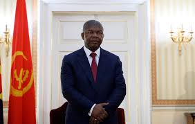 Ministro das telecomunicações entregou quarta licença móvel à empresa angolana telestar. Joao Lourenco Avanca Com Proposta De Revisao Constitucional Em Angola Africa Publico