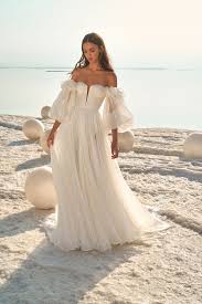 Lee Petra Grebenau Fall 2020 Bridal Collection Wedding Dresses Wedding Dresses Vintage Stunning Wedding Dresses