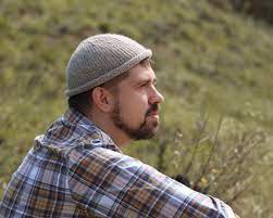 Men Knitted Hat Merino Wool Men Beanie Short Trawler Beanie Etsy Knitted Hats Knit Hat For Men Winter Hats For Men