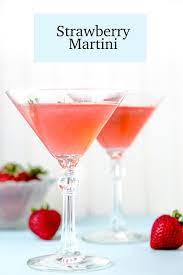 Strawberry Martini Recipe Strawberry Cocktails Strawberry Martini Alcohol Drink Recipes