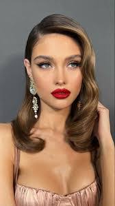 Anais Ojeda's Instagram, Twitter & Facebook