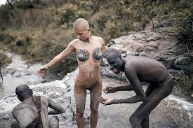 Nude model jailed for Egyptian temple outrage walks naked with remote  Ethiopian tribe - World News - Mirror Online