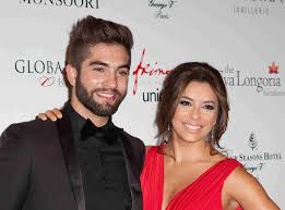 Sort by album sort by song. Kendji Girac Tres Gene Quand On Lui Parle De Sa Relation A Eva Longoria