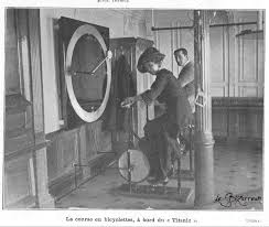 Deux décennies après le naufrage du titanic sur grand écran, le réalisateur james cameron continue de le film parle de la mort et de la séparation, il devait mourir. Les Naufrages Du Titanic Et Le Bateau Morgue Que Sont Devenues Les Depouilles Video Le Bizarreum Par Juliette Cazes