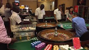 The average card or game dealer salary in the united states is $17,700 as of july 28, 2021, but the range typically falls between $15,300 and $20,800. Yongli Casino Yongli Casino Updated Their Cover Photo