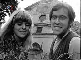 Слушайте музыку этого артиста (hana a petr ulrychovi) в apple music. Hana A Petr Ulrychovi Nechod Do Klastera 1969 Youtube