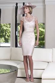 Visible Garter Bumps Brautmutter Outfit Mutter Der Braut Kleider Outfit Hochzeit