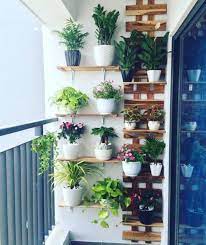 Pin By Tran Anh On Decorar Floricultura Small Balcony Garden Small Balcony Decor Terrace Decor