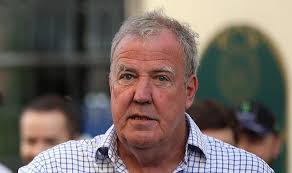 Jeremy Clarkson 'heartbroken' as he considers selling Diddly Squat Farm :  r/ClarksonsFarm