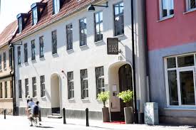 See 1,433 traveler reviews, 700 candid photos, and great deals for best western hotel hebron, ranked #20 of 131 hotels in copenhagen and rated 4 of 5 at tripadvisor. Best Western Hotels