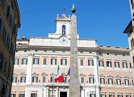 The base of the column of antoninus pius was also once sited here. Piazza Di Montecitorio Tourist Attraction In Rome And Latium Italy