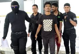 Dua lelaki dihadapkan ke mahkamah sesyen sungai petani atas tiga pertuduhan melakukan sumbang mahram ke atas anak. 2 Anggota Kongsi Gelap Geng 35 Dihadapkan Ke Mahkamah Malaysian Update Berita Terkini Untuk Anda