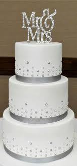 Ribbon On Cake Is Same Color I M Thinking Don T Like How Thick The Layers Are Though Gem Simple Wedding Cake Wedding Cake Toppers Wedding Cake Simple Elegant