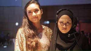 Masa berlalu begitu pantas, tanpa disangka single 1pertama kami 'zalikha' diterima masyarakat. Floor 88 On Twitter Adik Beradik Tiri Kalau Dulu Zalikha Ayieelhamf88 Yg Dapat Kali Ni Aqilah Agak2 Sape Dapat Mesti Handsome Dan Sama Padan Kan Nantikan Mv Aqilah Tak Lama Je Lagi Ye Fl88rwers Floor88 Zalikha