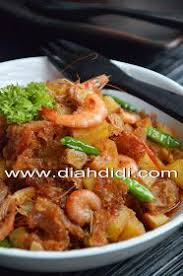 Resep semur telur kentang bahan : Diah Didi S Kitchen Sambel Goreng Kentang Tanpa Santan Asian Cooking Malay Food Asian Recipes