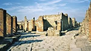 Kit harington, emily browning, kiefer sutherland and others. Pompeje Pompeii Ruins Pompeii Archaeological Site