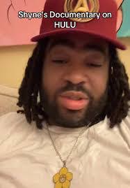 Queen Biggs's Instagram, Twitter & Facebook