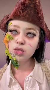 Abby Painter's Instagram, Twitter & Facebook