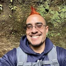 Robert Grignon's Instagram, Twitter & Facebook