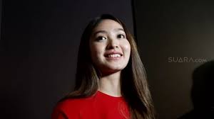 Sinetron siapa takut jatuh cinta yang menghadirkan verrell bramasta, natasha wilona, aliando syarief serta bryan domani berhasil meraih rating pertama. Diputar Lagi Ini Sinopsis Sinetron Siapa Takut Jatuh Cinta
