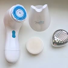 Pin By Tatyana On Aksessuary Oriflame Earbuds Electronics Sonic