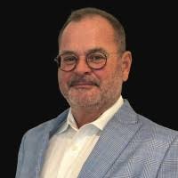 1800+ "Lydén" profiles