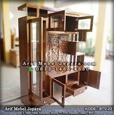 Kamu bisa menambahkan sekat dengan material kayu dengan finishing vinyl untuk memisahkannya. Partisi Pembatas Ruangan Jati Minimalis Arif Mebel Jepara Toko Furniture Online Jepara