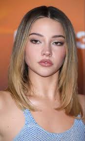 Madelyn Klein's Instagram, Twitter & Facebook