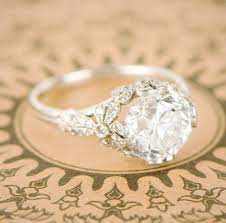 Pin Auf Stunning Vintage Engagement Rings