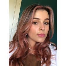 Holly Shea's Instagram, Twitter & Facebook