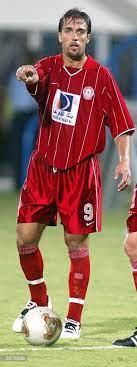 Born 1 february 1969) is an argentine former professional footballer. 24 Gabriel Batistuta Ideen Fussball Fussbal Messi Fussball