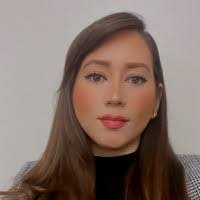 Yolanda Raya's Instagram, Twitter & Facebook