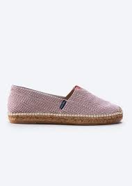 What'S The Best Way To Shrink Toms Shoes? - Quora